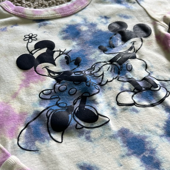 GAP kids Disney Mickey and Minnie tie dye pajamas - Picture 2 of 4